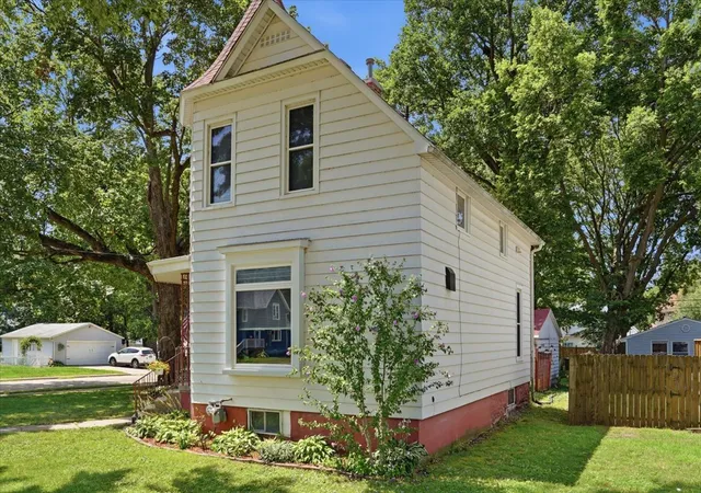 Photo 2 of Single family home for sale at 1201 2nd Avenue, Sterling, IL 61081 | MLS# 12716868 | Listing updated on 2026-09-01