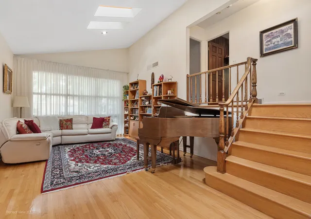 Photo 2 of Single family home for sale at 9431 Karlov Ave, Skokie, IL 60076 | MLS# 12716876 | Listing updated on 2026-10-05