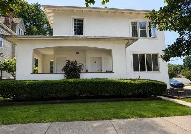 Multi family home for sale at 601 E Washington St, Bloomington, IL 61701 | MLS# 12716907