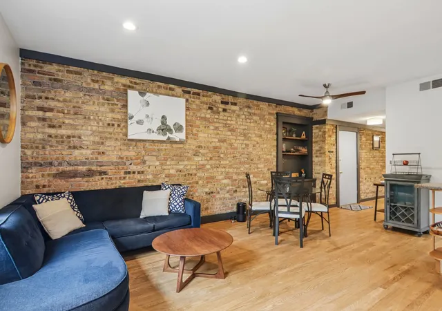 Photo 3 of Condo for sale at 824 Hinman Ave #1N, Evanston, IL 60202 | MLS# 12716929 | Listing updated on 2026-09-16