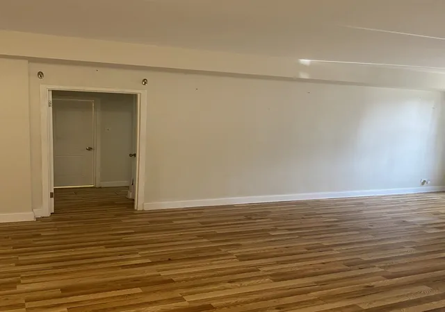 Photo 4 of Condo for sale at 7355 S South Shore Dr #103, Chicago, IL 60649 | MLS# 12716955 | Listing updated on 2026-08-02