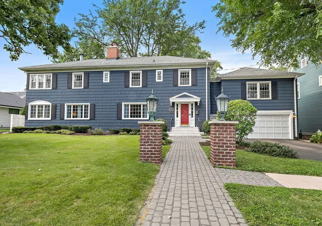Photo 1 of Single family home for sale at 509 Easton Ave, Geneva, IL 60134 | MLS# 12716975 | Listing updated on 2026-08-17