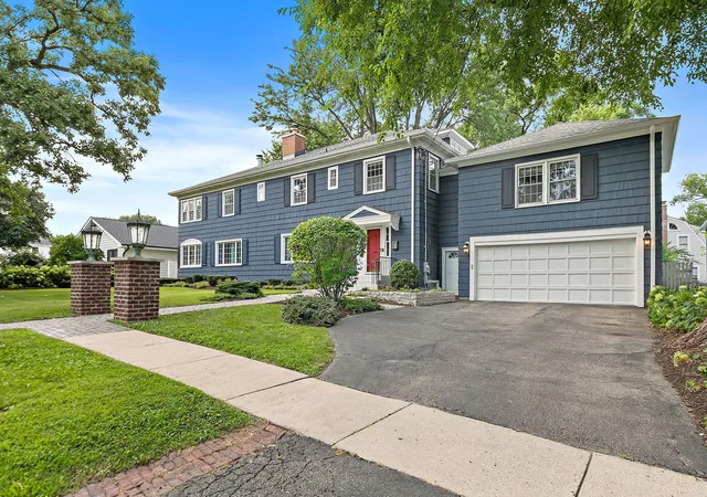 Photo 2 of Single family home for sale at 509 Easton Ave, Geneva, IL 60134 | MLS# 12716975 | Listing updated on 2026-08-17