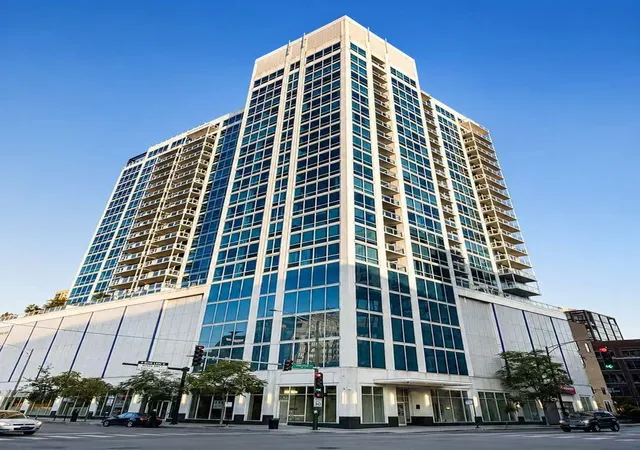 1st image of 757 N Orleans St #1912, Chicago, IL 60654 | MLS# 12717001