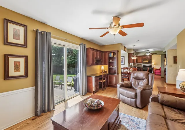 Photo 3 of Sale Pending at 620 Waterford Dr, Lake Zurich, IL 60047 | MLS# 12717012 | Listing updated on 2026-09-24