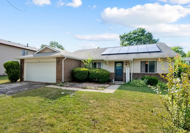 Photo 3 of Single family home for sale at 116 Cloverleaf Rd, Matteson, IL 60443 | MLS# 12717051 | Listing updated on 2026-09-14