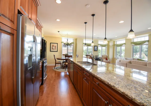Photo 4 of Condo for sale at 120 N Northwest Hwy #304, Park Ridge, IL 60068 | MLS# 12717056 | Listing updated on 2026-09-04