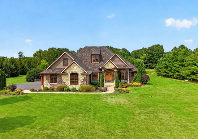 Single family home for sale at 6871 Montague Rd, Rockford, IL 61102 | MLS# 12717101