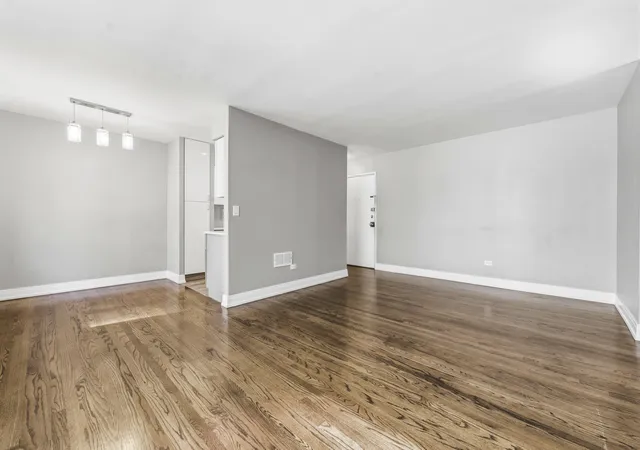 5th image of 426 W Barry Ave #407, Chicago, IL 60657 | MLS# 12717102