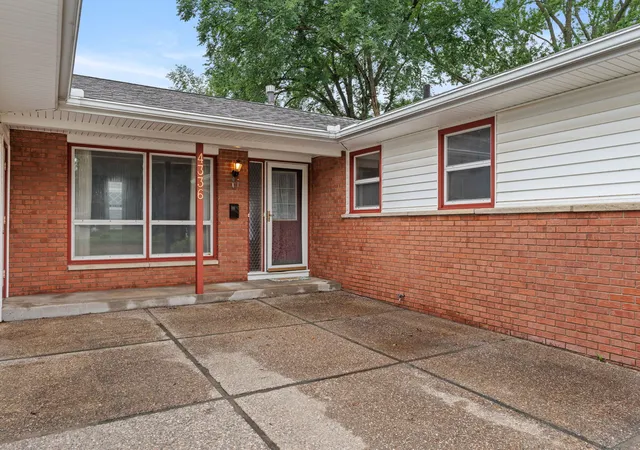 Photo 3 of Sale Pending at 4336 26th Avenue, Moline, IL 61265 | MLS# 12717123 | Listing updated on 2026-09-17