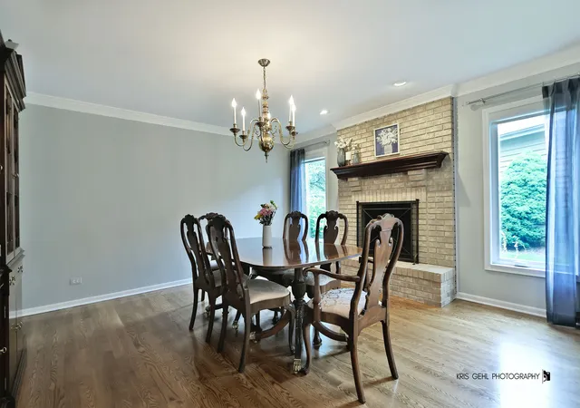 Photo 4 of Townhouse for sale at 2727 Downing Ct, Aurora, IL 60502 | MLS# 12717131 | Listing updated on 2026-09-27