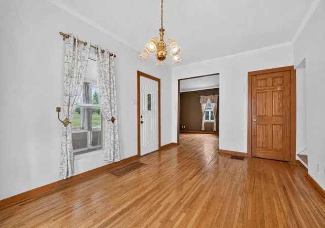 Photo 4 of Single family home for sale at 615 N 14th Street, De Kalb, IL 60115 | MLS# 12717135 | Listing updated on 2026-09-06