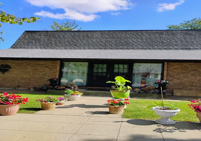 Photo 2 of Single family home for sale at 2515 W Atlantic Ave, Waukegan, IL 60085 | MLS# 12717155 | Listing updated on 2026-09-02