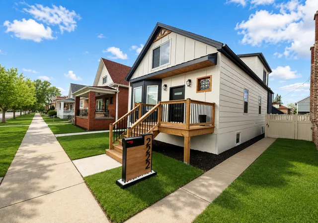 2nd image of 2222 Highland Ave, Berwyn, IL 60402 | MLS# 12717166