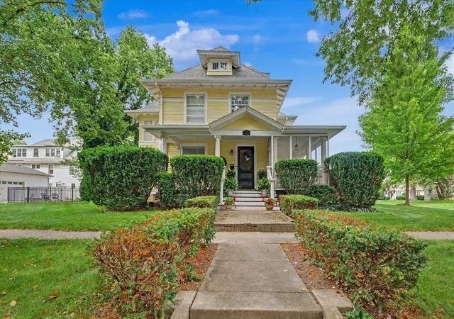 Photo 1 of Single family home for sale at 318 E Main St, Monticello, IL 61856 | MLS# 12717227 | Listing updated on 2026-08-13