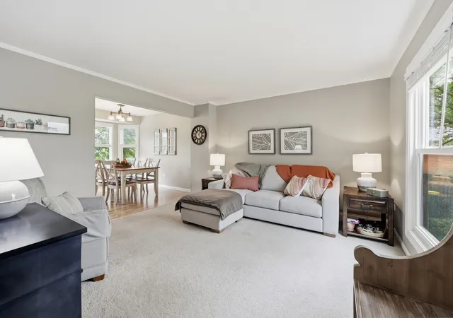 Photo 3 of Sale Pending at 1179 Cactus Trl, Carol Stream, IL 60188 | MLS# 12717232 | Listing updated on 2026-09-16