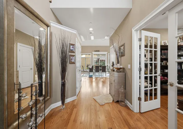 Photo 3 of Single family home for sale at 2272 Eastview Dr, Des Plaines, IL 60016 | MLS# 12717240 | Listing updated on 2026-08-11