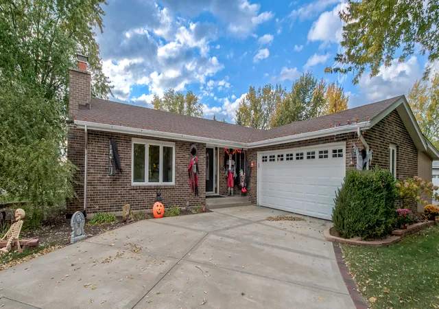 1st image of 1605 S Regan Rd, New Lenox, IL 60451 | MLS# 12717241