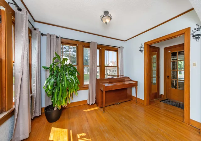 Photo 4 of Single family home for sale at 312 W 5th Street, Minonk, IL 61760 | MLS# 12717243 | Listing updated on 2026-10-02