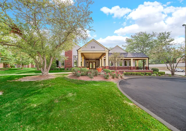 Photo 3 of Condo for sale at 213 Glengarry Dr #211, Bloomingdale, IL 60108 | MLS# 12717317 | Listing updated on 2026-09-13