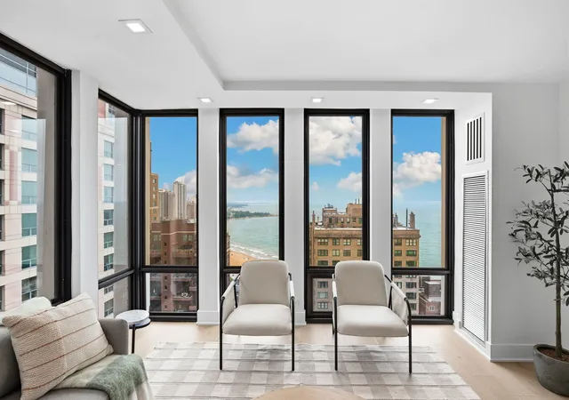 5th image of 200 E Delaware Pl #28A, Chicago, IL 60611 | MLS# 12717319