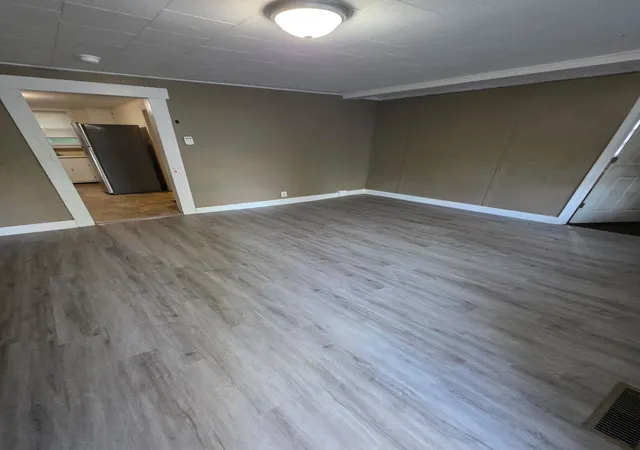 Photo 2 of Single family home for sale at 803 N Allyn St, Carbondale, IL 62901 | MLS# 12717342 | Listing updated on 2026-09-19
