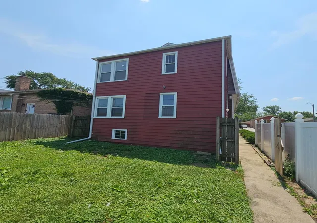 4th image of 2626 W 96Th Pl, Evergreen Park, IL 60805 | MLS# 12717374