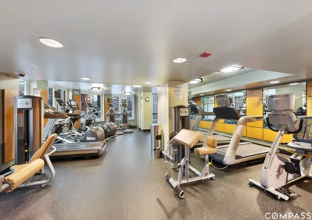 22nd image of 345 N Lasalle Dr #1505, Chicago, IL 60654 | MLS# 12717392