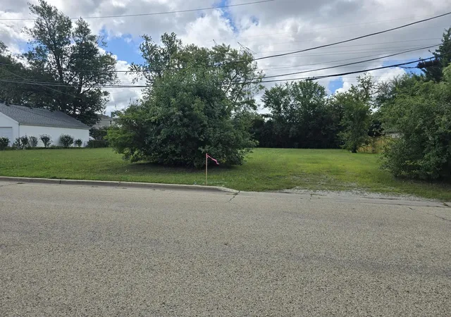 Photo 1 of Land for sale at 7207 Church St, Morton Grove, IL 60053 | MLS# 12717395 | Listing updated on 2026-09-23