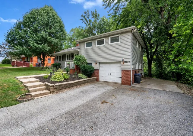 Photo 3 of Single family home for sale at 2720 31st Avenue, Rock Island, IL 61201 | MLS# 12717408 | Listing updated on 2026-09-30