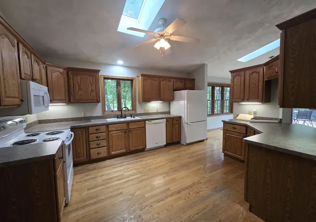 5th image of 5931 S Bogey Dr, Polo, IL 61064 | MLS# 12717416