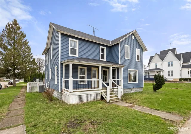 Photo 1 of Single family home for sale at 107 E Comanche Ave, Shabbona, IL 60550 | MLS# 12717456 | Listing updated on 2026-09-03