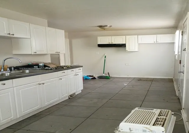 Photo 3 of Single family home for sale at 16134 Justine St, Markham, IL 60428 | MLS# 12717458 | Listing updated on 2026-09-30