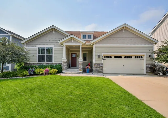 Photo 1 of Single family home for sale at 3529 Gallant Fox Dr, Elgin, IL 60124 | MLS# 12717469 | Listing updated on 2026-08-10