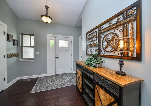 Photo 3 of Single family home for sale at 3529 Gallant Fox Dr, Elgin, IL 60124 | MLS# 12717469 | Listing updated on 2026-08-10