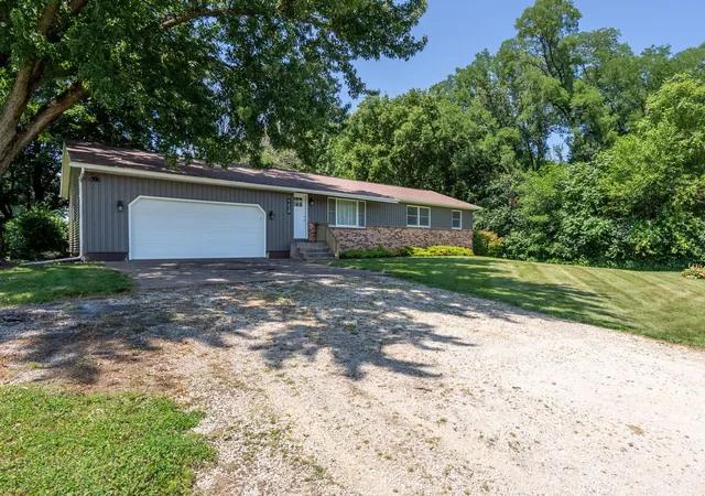 2nd image of 9628 234Th St, Port Byron, IL 61275 | MLS# 12717488