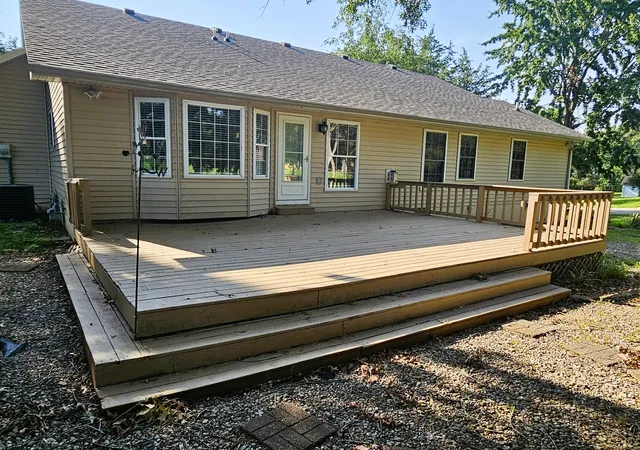 Photo 3 of Single family home for sale at 14687 N Lost Lake Ln, Mt Vernon, IL 62864 | MLS# 12717495 | Listing updated on 2026-10-02