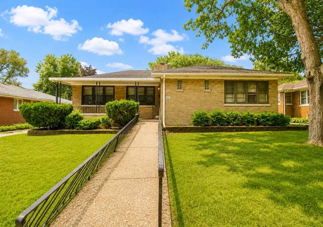 Photo 1 of Sale Pending at 1067 Wentworth Ave, Calumet City, IL 60409 | MLS# 12717502 | Listing updated on 2026-09-17