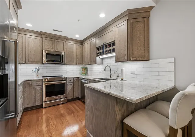 Photo 5 of Condo for sale at 310 E Church Ave #209, Libertyville, IL 60048 | MLS# 12717534 | Listing updated on 2026-08-05