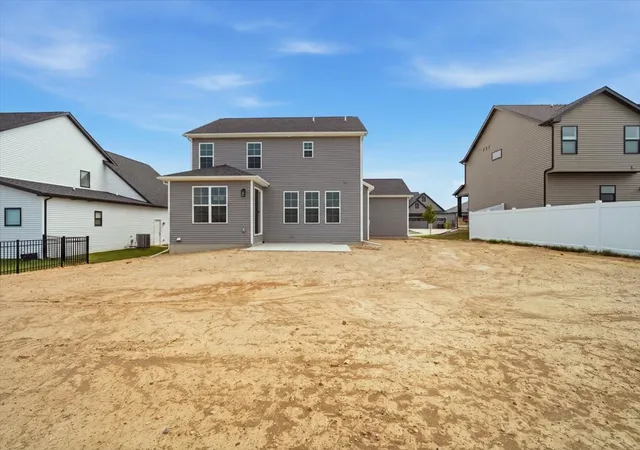 Photo 36 of Single family home for sale at 5210 Castlebar Dr, Bloomington, IL 61705 | MLS# 12717559 | Listing updated on 2026-08-05