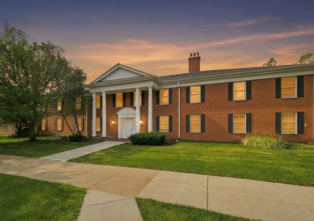 Photo 1 of Condo for sale at 540 Devonshire Ln #7, Crystal Lake, IL 60014 | MLS# 12717564 | Listing updated on 2026-09-15