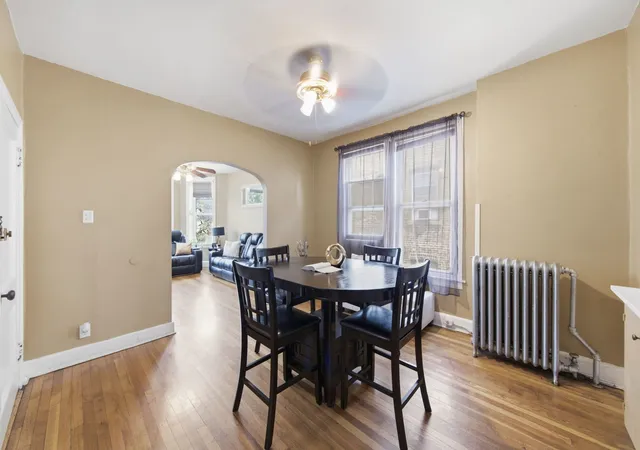 Listing Photo 5 - Condo for sale in building located at 5215 W Van Buren St, Chicago, IL 60644