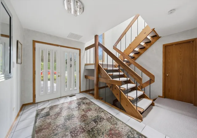 Photo 3 of Single family home for sale at 24605 S Stone Ridge Ln, Crete, IL 60417 | MLS# 12717650 | Listing updated on 2026-09-20