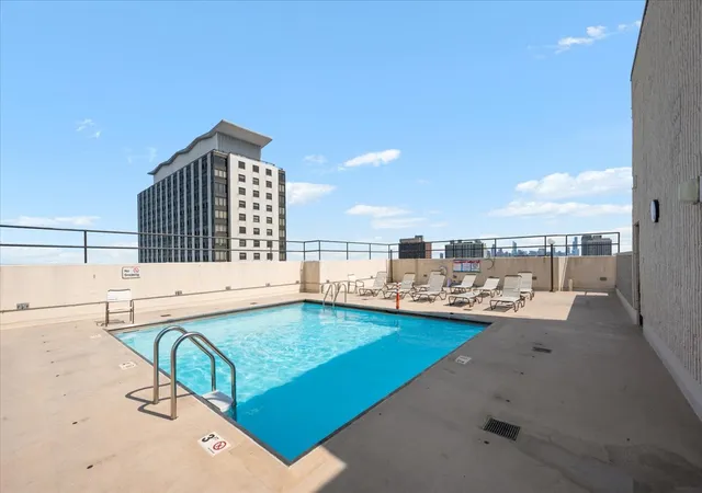 24th image of 3150 N Sheridan Rd #27B, Chicago, IL 60657 | MLS# 12717668