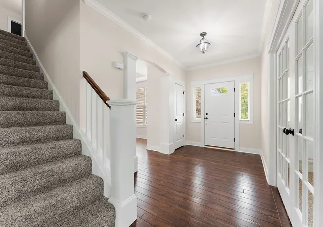 Photo 3 of Single family home for sale at 98 Muirfield Dr, Valparaiso, IN 46385 | MLS# 12717693 | Listing updated on 2026-08-03