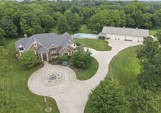 Photo 2 of Mansion for sale at 10061 Legion Rd, Yorkville, IL 60560 | MLS# 12717697 | Listing updated on 2026-08-05