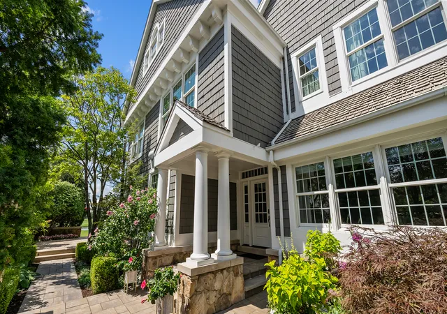 Photo 3 of Sale Pending at 100 Clubhouse Dr, North Barrington, IL 60010 | MLS# 12717712 | Listing updated on 2026-09-23