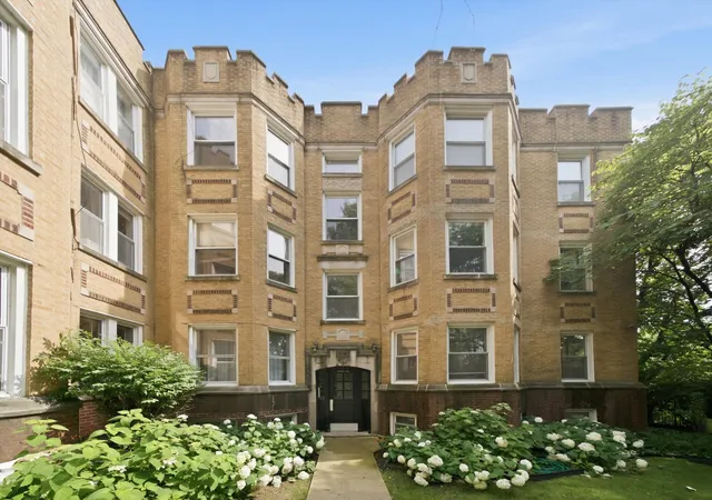 Photo 1 of Condo for sale at 2583 W Montrose Ave #1, Chicago, IL 60618 | MLS# 12717742 | Listing updated on 2026-08-11