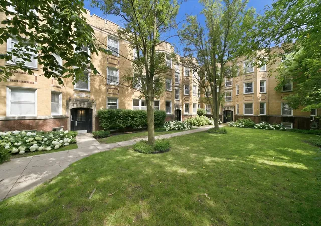Photo 2 of Condo for sale at 2583 W Montrose Ave #1, Chicago, IL 60618 | MLS# 12717742 | Listing updated on 2026-08-11
