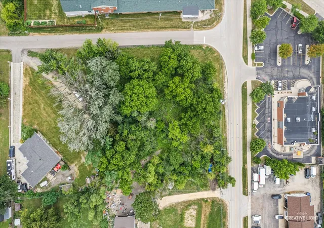 1st image of 1000 South Rd, Fox River Grove, IL 60021 | MLS# 12717767